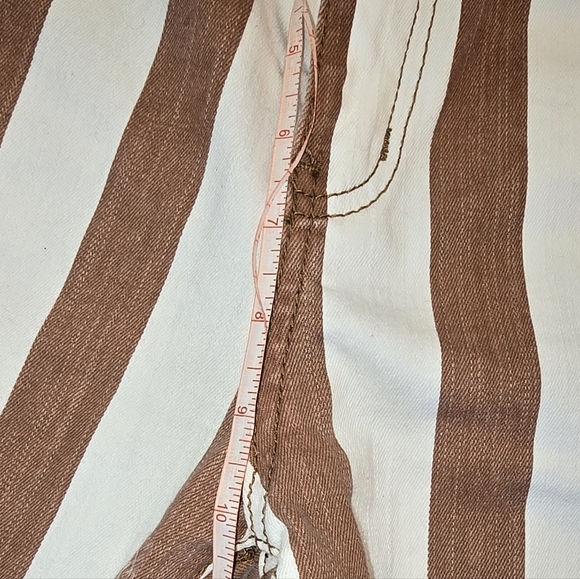 Cotton Stretch Striped Flare Jeans in Brown and White Hippie Country Nashville - Picture 6 of 9